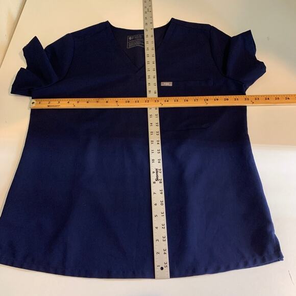 Figs Scrub Top Womens Extra Large Navy Catarina One Pocket Short Sleeve Medical - Picture 8 of 12